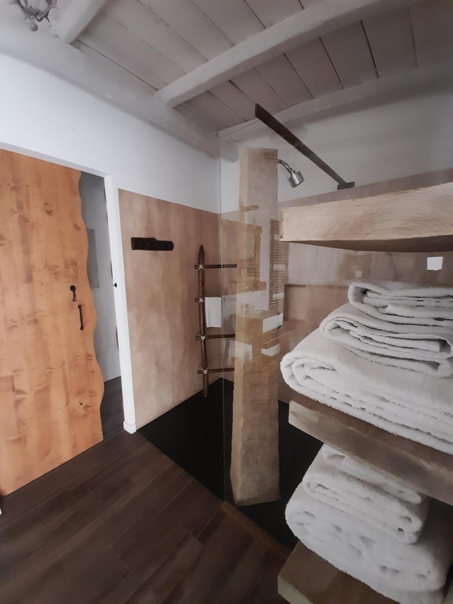エンナ Antica Dimora Historic Building Bed & Breakfast エクステリア 写真