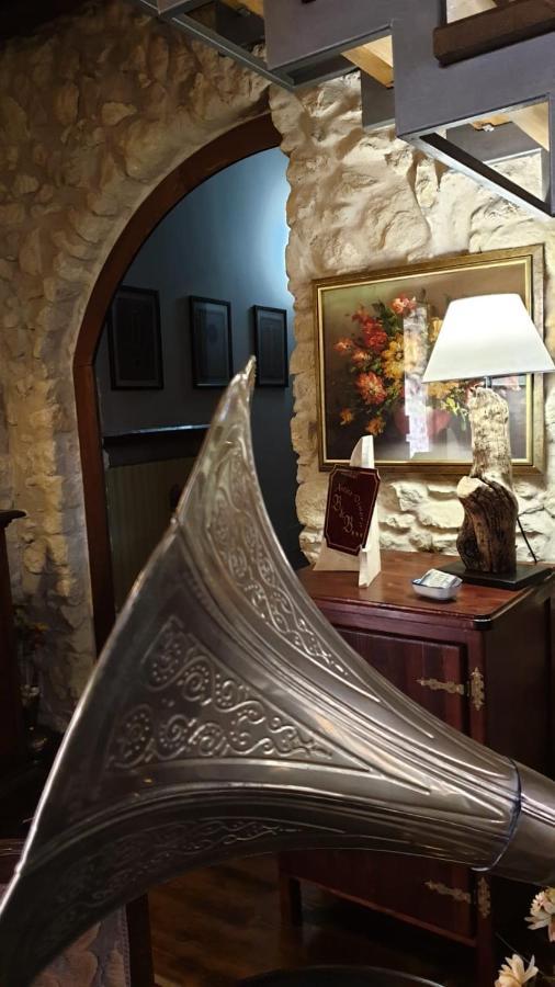 エンナ Antica Dimora Historic Building Bed & Breakfast エクステリア 写真